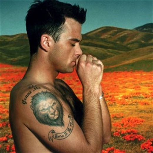 Robbie Williams se desnuda en televisión