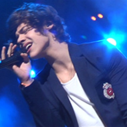 Harry Styles cena con el rockero Rod Stewart