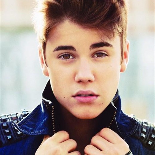 El representante de Justin Bieber quiere internar al cantante