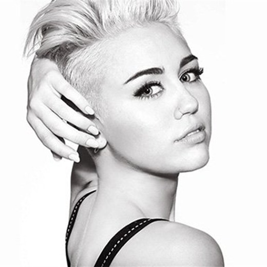 Censuran el video de 'We can't stop' de Miley Cyrus en Reino Unido