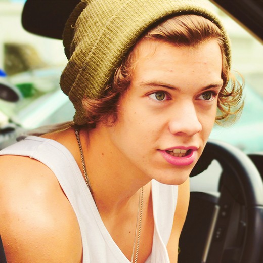 Harry Styles toma un vuelo de madrugada para ver a Kendall Jenner