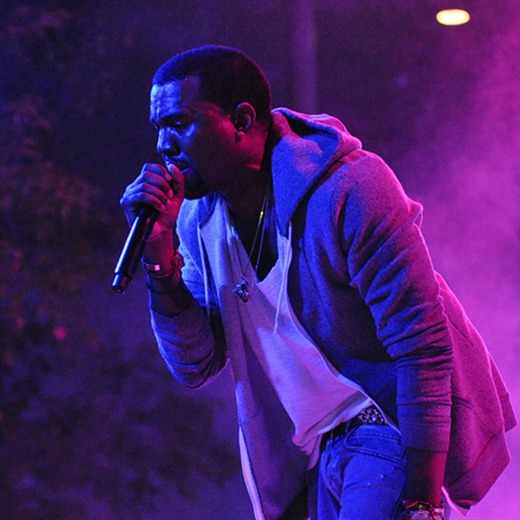 Kanye West defiende a Kim Kardashian a puñetazos