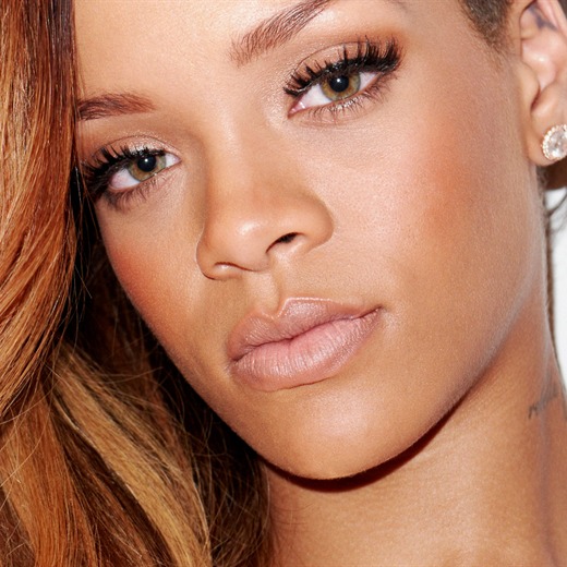 Rihanna quiere a vivir con Drake