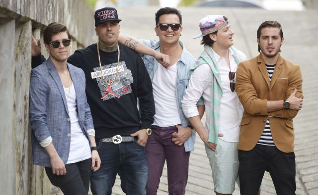 Piso 21 en el No. 1 del top con “Suele suceder” Piso 21 en el No. 1 del top con “Suele suceder”