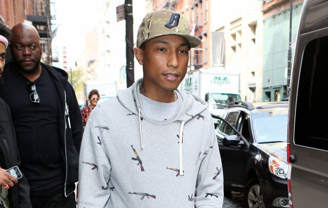 Pharrell Williams estaría encantado de trabajar con One Direction