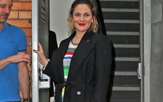 Drew Barrymore no le interesa recuperar su figura tras su embarazo Drew Barrymore no le interesa recuperar su figura tras su embarazo