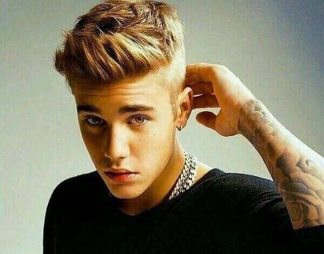 Justin Bieber inicia su transformación