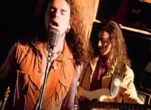 Canciones en español que cumplen 20 años en este 2015