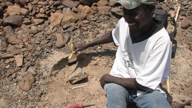 Herramientas de piedra de 3,3 millones de años son halladas en Kenia