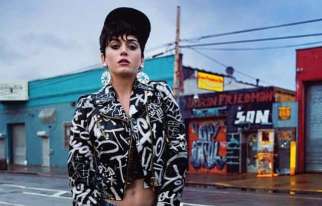 Katy Perry tiene problemas legales con unas monjas