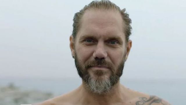 Nacho Vidal invita a hacer el amor y no la guerra