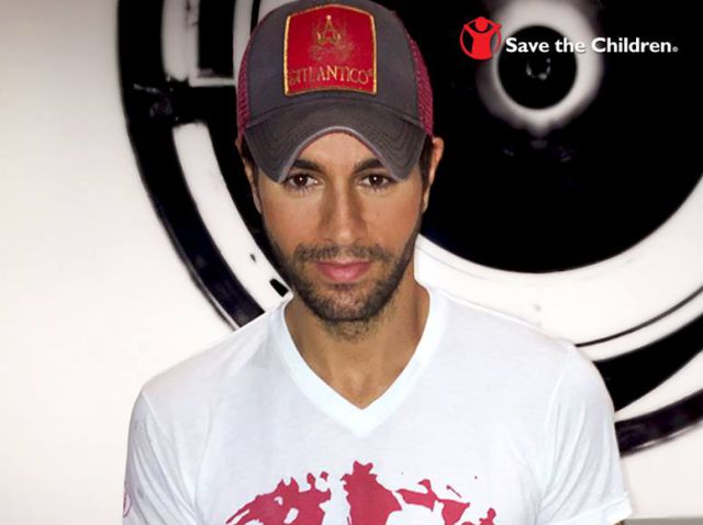 ¿Enrique Iglesias se casó a escondidas con Anna Kournikova?