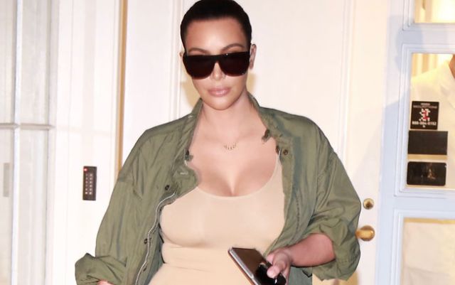 Kim Kardashian se defiende de quienes la critican por publicar fotos desnuda