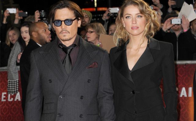 Johnny Depp se rompió la mano el año pasado tras una discusión con Amber Heard