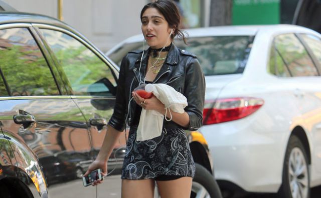 La hija de Madonna sufre un ataque de histeria en plena calle