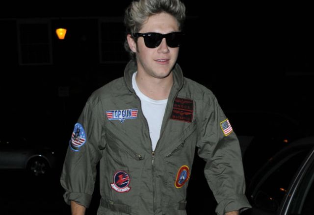 Niall Horan arremete contra un fanático por tomarle una foto mientras dormía