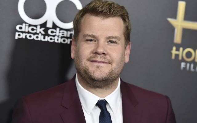 El Carpool Karaoke navideño de varias estrellas causa sensación en redes El Carpool Karaoke navideño de varias estrellas causa sensación en redes