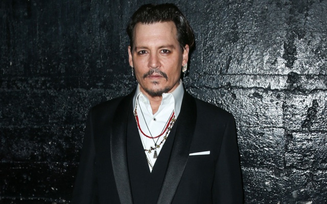 Johnny Depp defiende su estilo de vida frente a las acusaciones de despilfarro