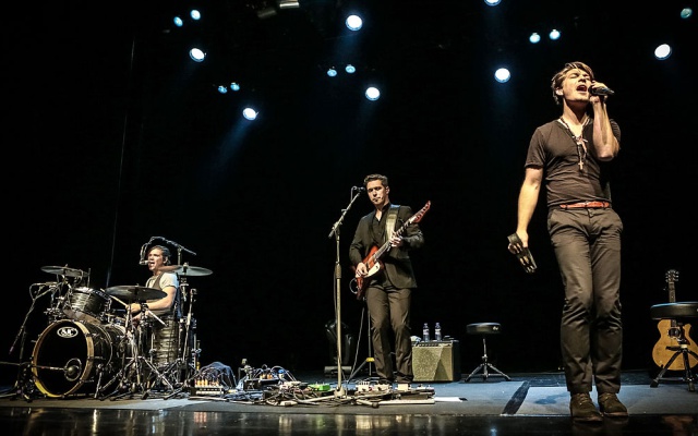Los Hanson comparan a Justin Bieber con una enfermedad de transmisión sexual Los Hanson comparan a Justin Bieber con una enfermedad de transmisión sexual