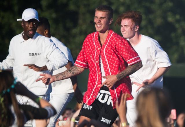 Justin Bieber sorprende a los pacientes de un hospital infantil Justin Bieber sorprende a los pacientes de un hospital infantil