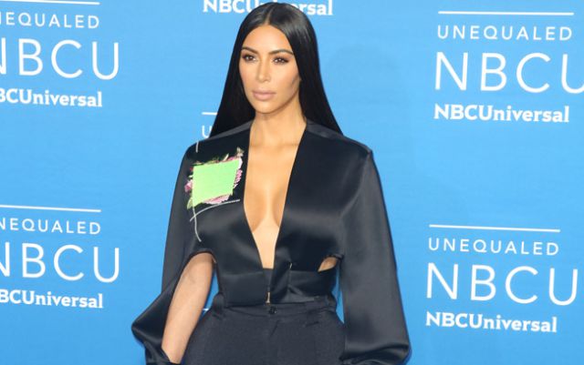 Kim Kardashian sigue trabajando para dar un buen ejemplo a sus hijos Kim Kardashian sigue trabajando para dar un buen ejemplo a sus hijos