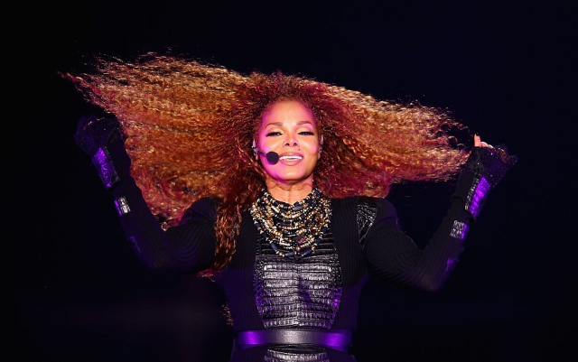 Janet Jackson rompe a llorar en su concierto de Houston