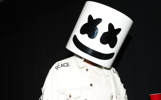 Marshmello prepara colaboración con Selena Gómez