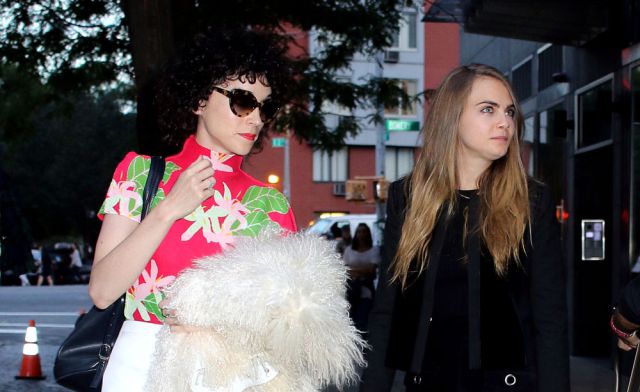 Cara Delevingne sigue siendo una gran amiga de su ex novia