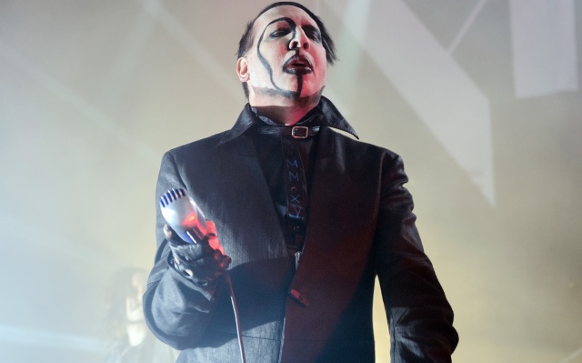 Marilyn Manson vuelve a atacar a Justin Bieber: 'No me gusta pelear con chicas' Marilyn Manson vuelve a atacar a Justin Bieber: 'No me gusta pelear con chicas'