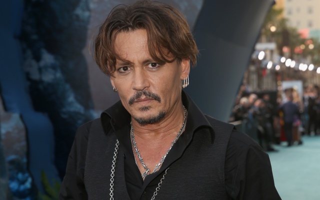 Johnny Depp acusa a sus abogados y contables de dilapidar su patrimonio