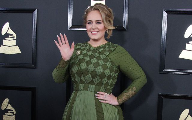 La gran suma de dinero que acumuló Adele diariamente hará que la admires mucho más La gran suma de dinero que acumuló Adele diariamente hará que la admires mucho más