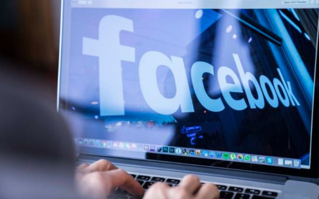 Facebook quiere prevenir suicidios con su nuevo sistema de inteligencia artificial Facebook quiere prevenir suicidios con su nuevo sistema de inteligencia artificial