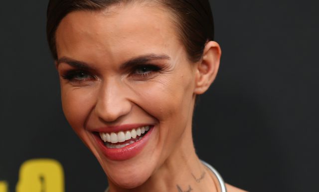 Ruby Rose defiende orgullosa su acné Ruby Rose defiende orgullosa su acné