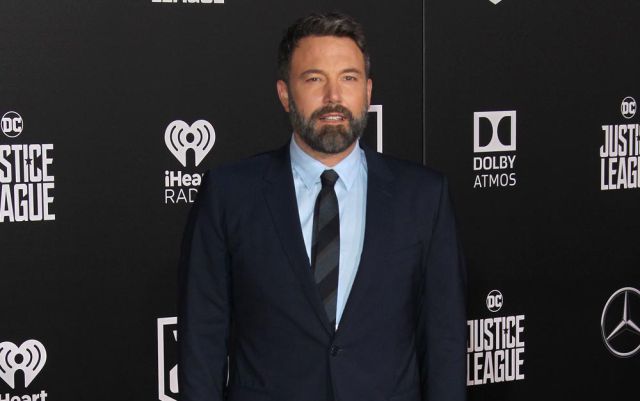El padre de Ben Affleck culpa a Hollywood de los problemas con el alcohol del actor El padre de Ben Affleck culpa a Hollywood de los problemas con el alcohol del actor
