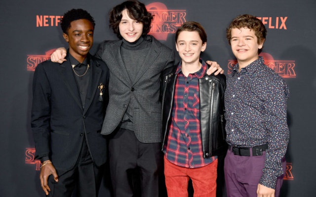 Actor de Stranger Things se lanza a la musica con “City Boy”