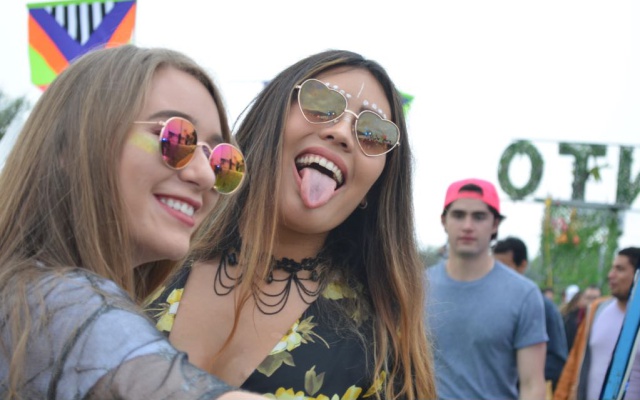 Aquí un pequeño resumen del día 1 en El Festival Estéreo Picnic
