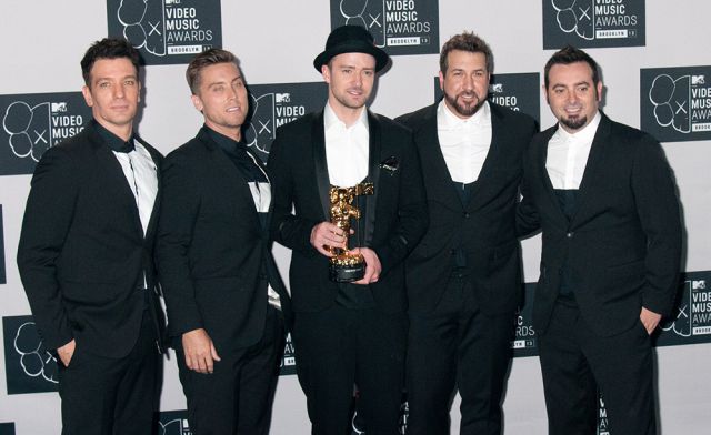 El famoso enfrentamiento entre NSYNC y Backstreet Boys comenzó por una mujer