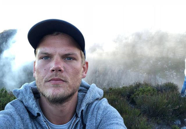 Revelan impactantes detalles sobre cómo Avicii se quitó la vida