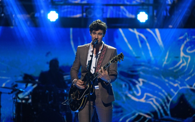 Shawn Mendes lanza su nueva canción titulada “Youth”