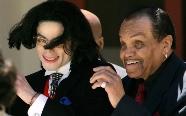 Padre de Michael Jackson ha sido enterrado en este cementerio