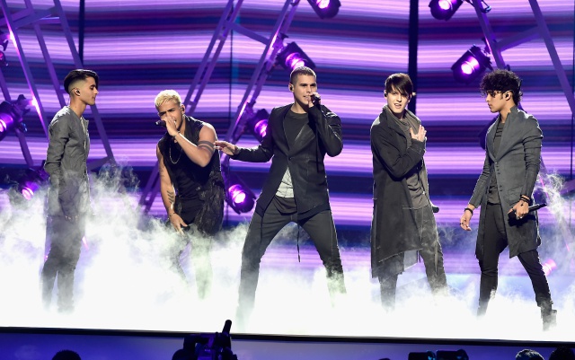 CNCO conquista Asia