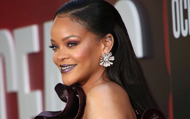 Rihanna no tiene suerte con su mansión de Los Ángeles