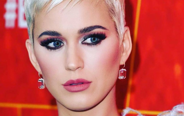 Katy Perry es la mujer mejor pagada de la industria discográfica