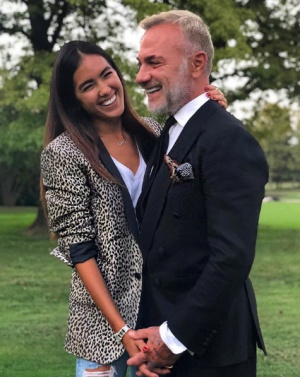 ¿Tienes una pareja mayor que tú? Ojo ella podría robarte tu juventud