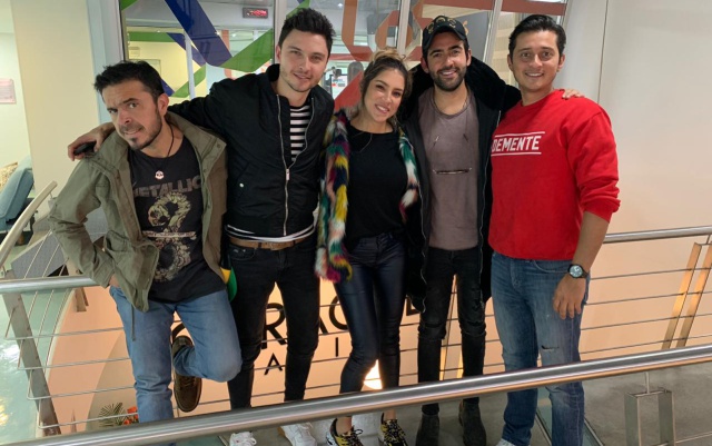 Así fue la entrevista con Carlos Vives y Alejo González en “El Levante”