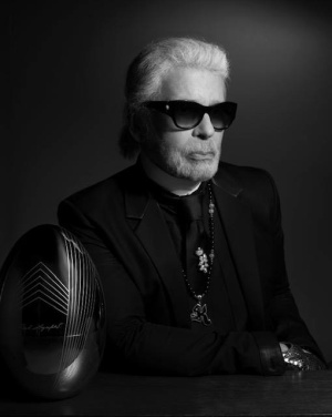 Muere el diseñador y director creativo de la casa Chanel