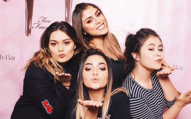 Youtubers colapsaron la Feria del Libro en Bogotá