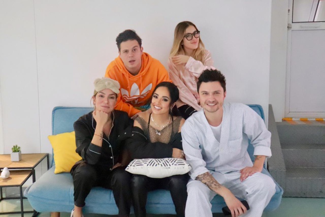 Así fue como Becky G jugó con el equipo de “El Levante”