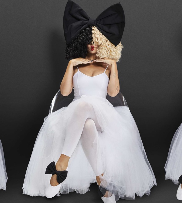 Sia quiere adoptar a un adolescente tras verle en televisión