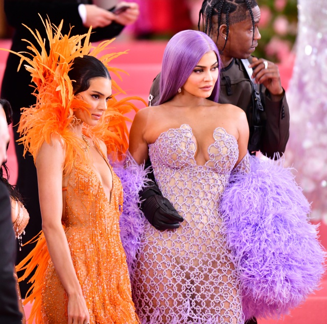 Kendall Jenner tampoco piensa utilizar los nuevos productos cosméticos de Kylie